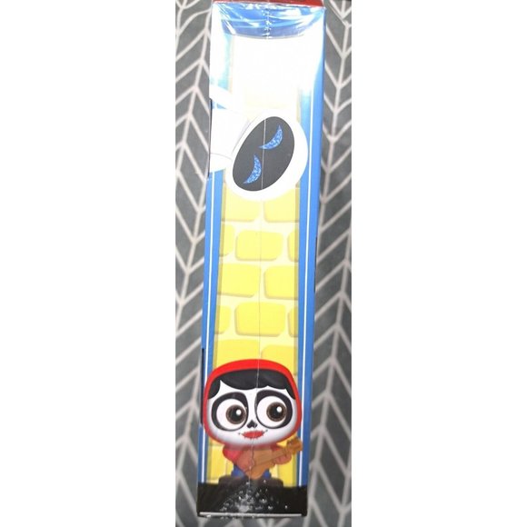 Disney Doorables Pixar Fest Collection Peek 8 Exclusive Figures - Picture 4 of 4